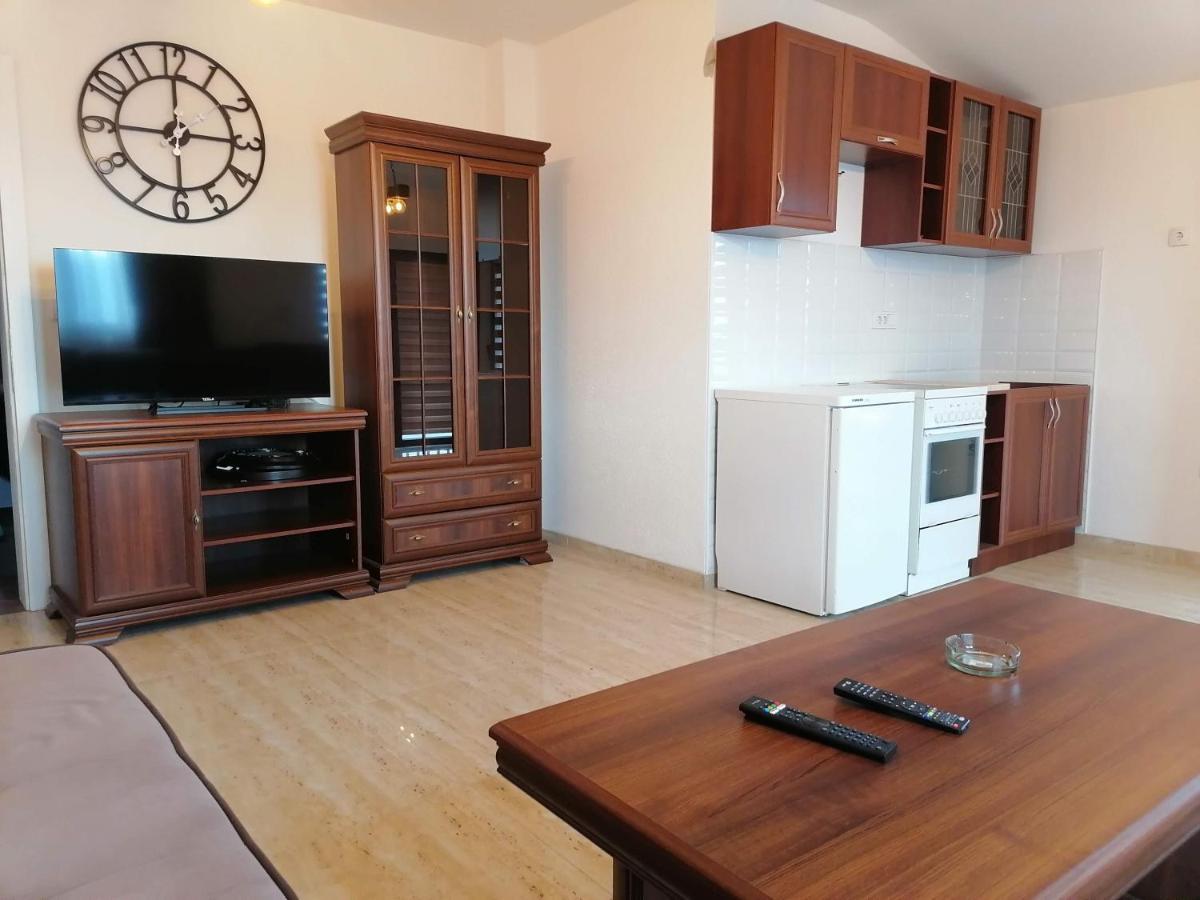 Apartmani Lane 1 Kraljevo Exterior foto